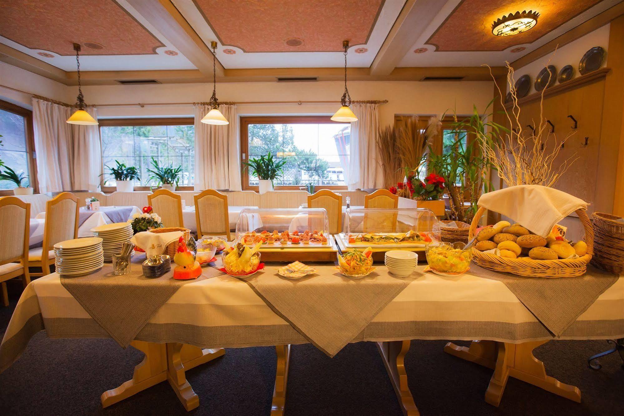 Hotel Pfrontener Hof Kültér fotó
